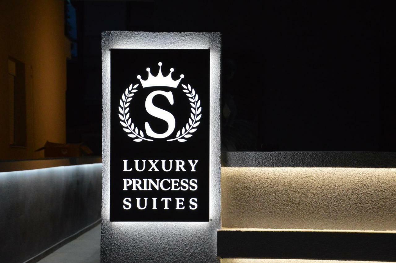 S. Luxury Princess Suite Nea Kallikrateia Exteriér fotografie